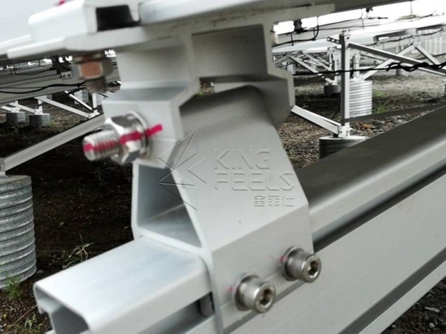 système de rayonnage pour panneaux solaires