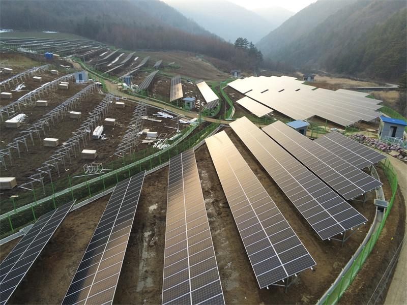 système de montage au sol sur pieux
